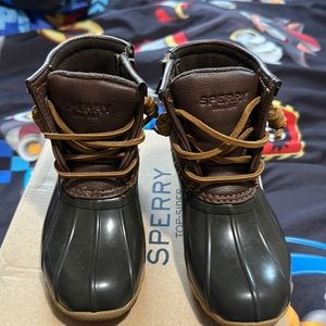 Sperry winter boots